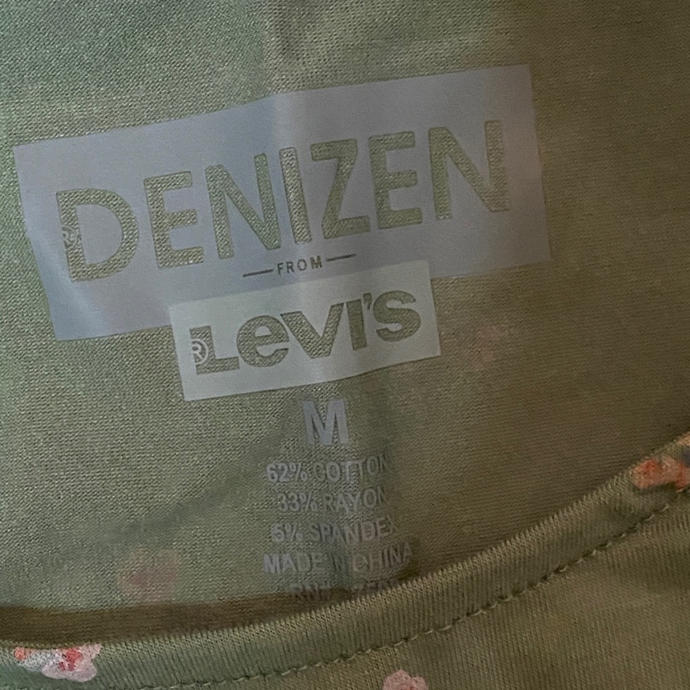 Denizen Darlin’ Crop Tank Top - Picture 2 of 2